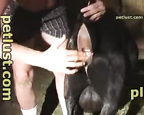 Парень зоофил трахает козла в жопу, шок порно видео зоофилии